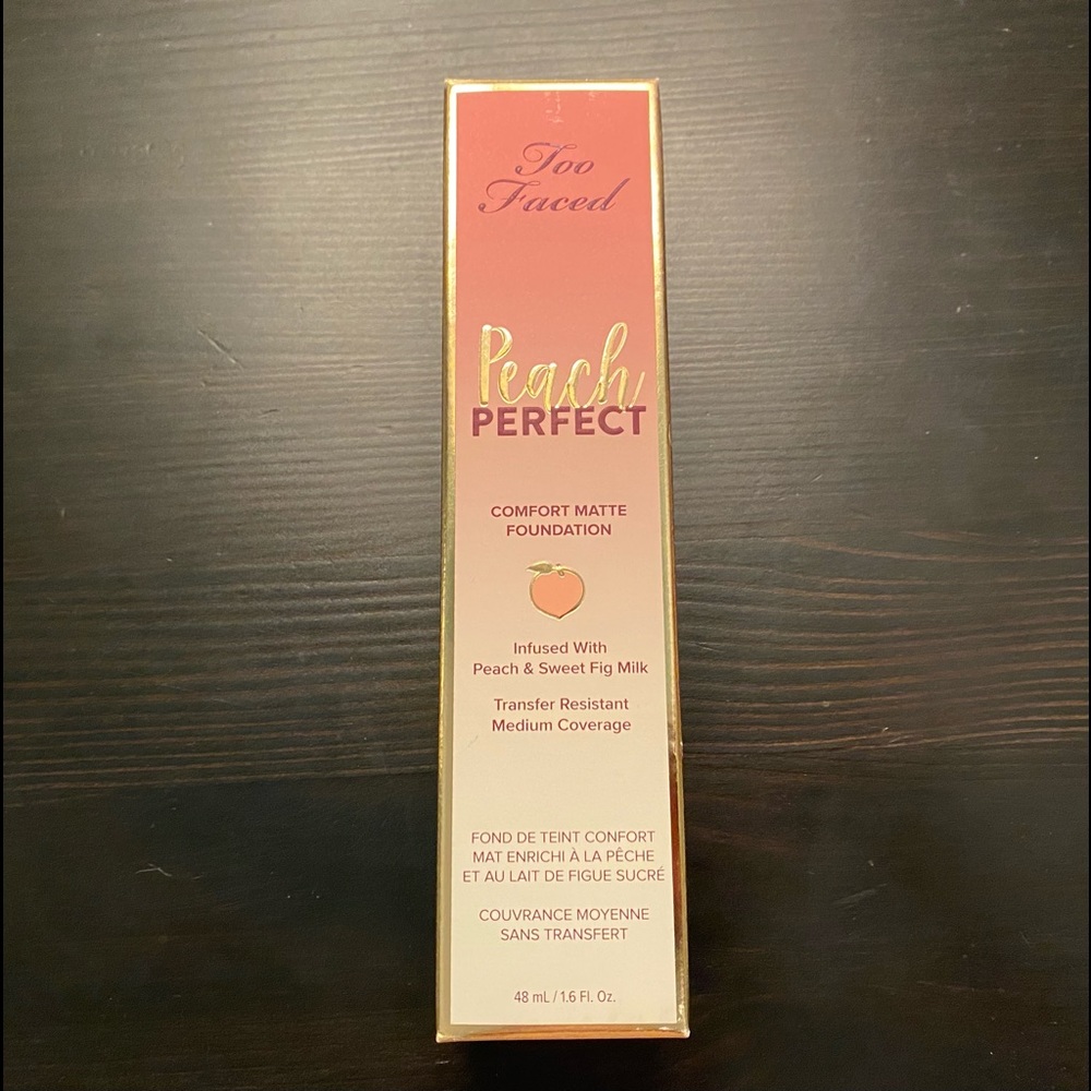 Too Faced Peach Perfect Comfort Matte Foundation in Porcelain